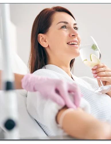 Woman enjoying phlebotomy 1 copia